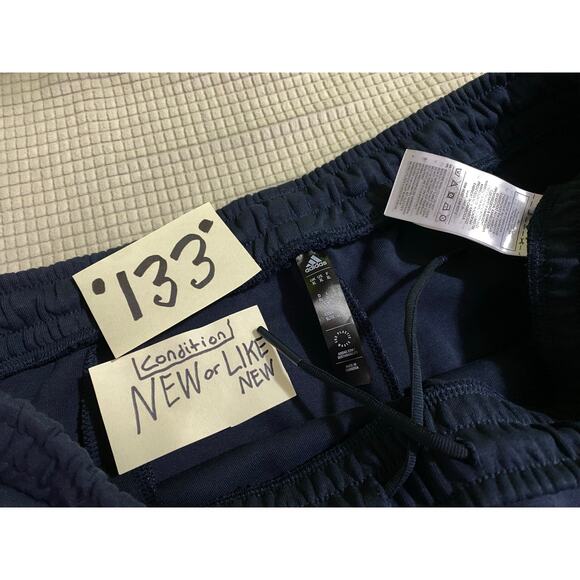 Adidas Men's Size XL Blue Essentials Fleece Big Pink Logo Shorts - Picture 5 of 8